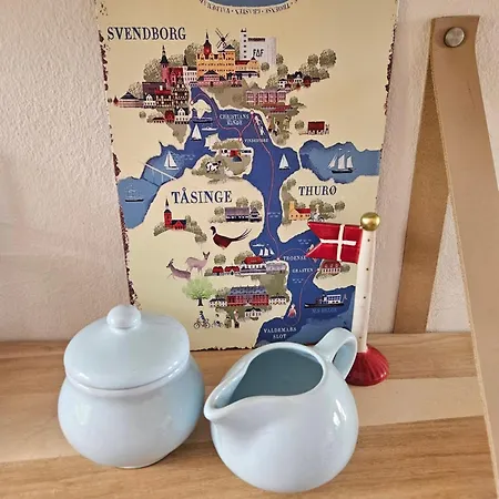 B Med Dejlig Privat Gardhave Pa Thuro Kaeledyr Er Ikke Gratis Og Skal Tilfojes Svendborg