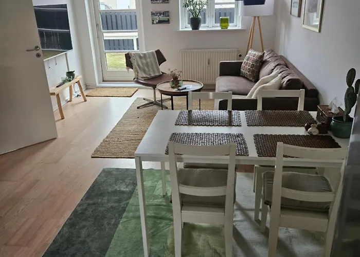 B Med Dejlig Privat Gårdhave På Thurø Kæledyr Er Ikke Gratis Og Skal Tilføjes Lejlighed Svendborg